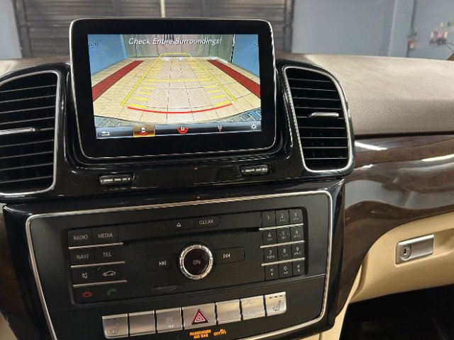 Used 2016 Mercedes-Benz GLE 350 w/ Premium Package image 18