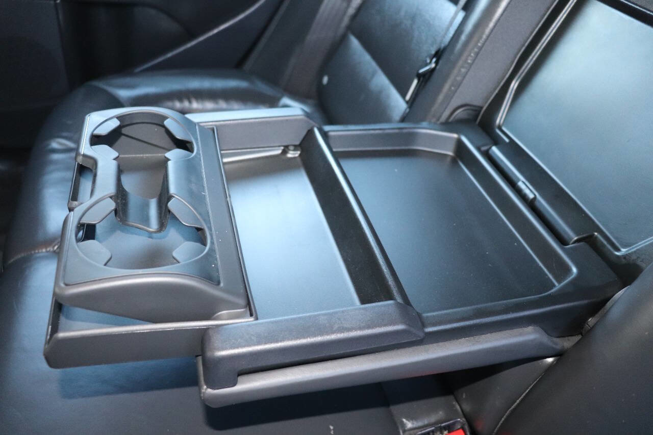 Used 2010 Volvo XC70 3.2 image 49