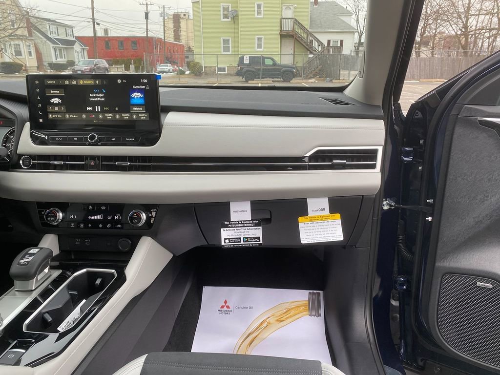 New 2026 Mitsubishi Outlander SE image 26