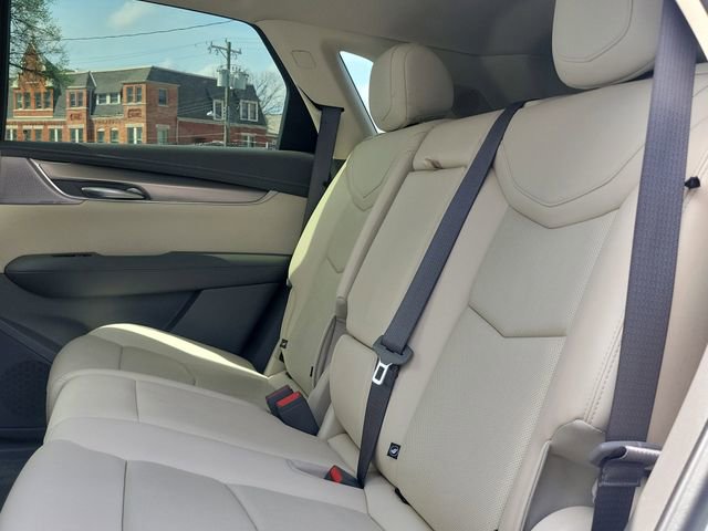 Certified 2022 Cadillac XT5 Premium Luxury w/ Technology Package image 26