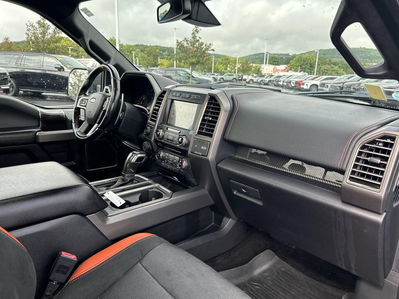 Used 2018 Ford F150 Raptor w/ Equipment Group 802A Luxury AWD/4WD image 16