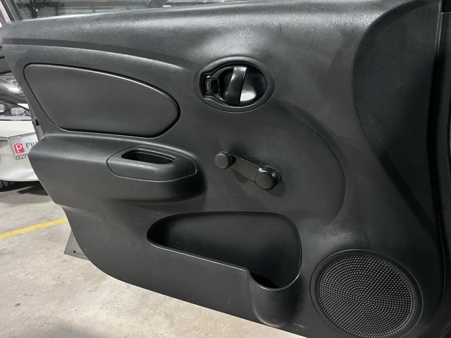 Used 2015 Nissan Versa S Plus image 10