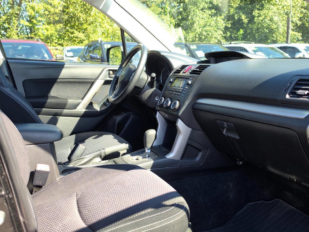 Used 2014 Subaru Forester 2.5i Premium w/ All-Weather Package AWD/4WD image 15