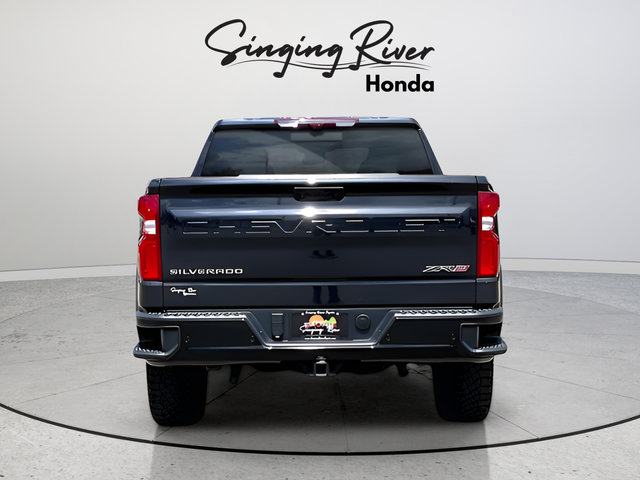 Used 2024 Chevrolet Silverado 1500 ZR2 w/ Technology Package AWD/4WD image 5