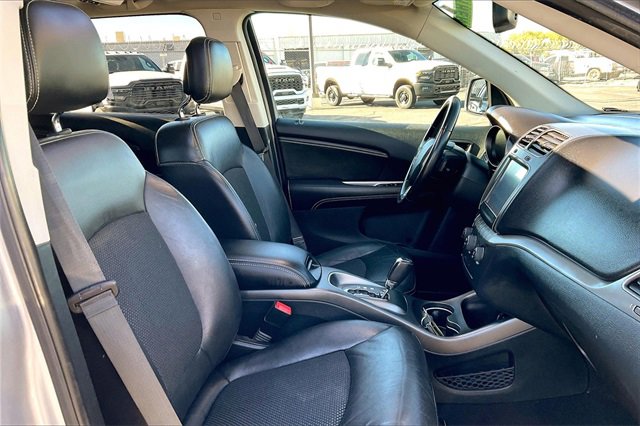 Used 2020 Dodge Journey Crossroad image 7