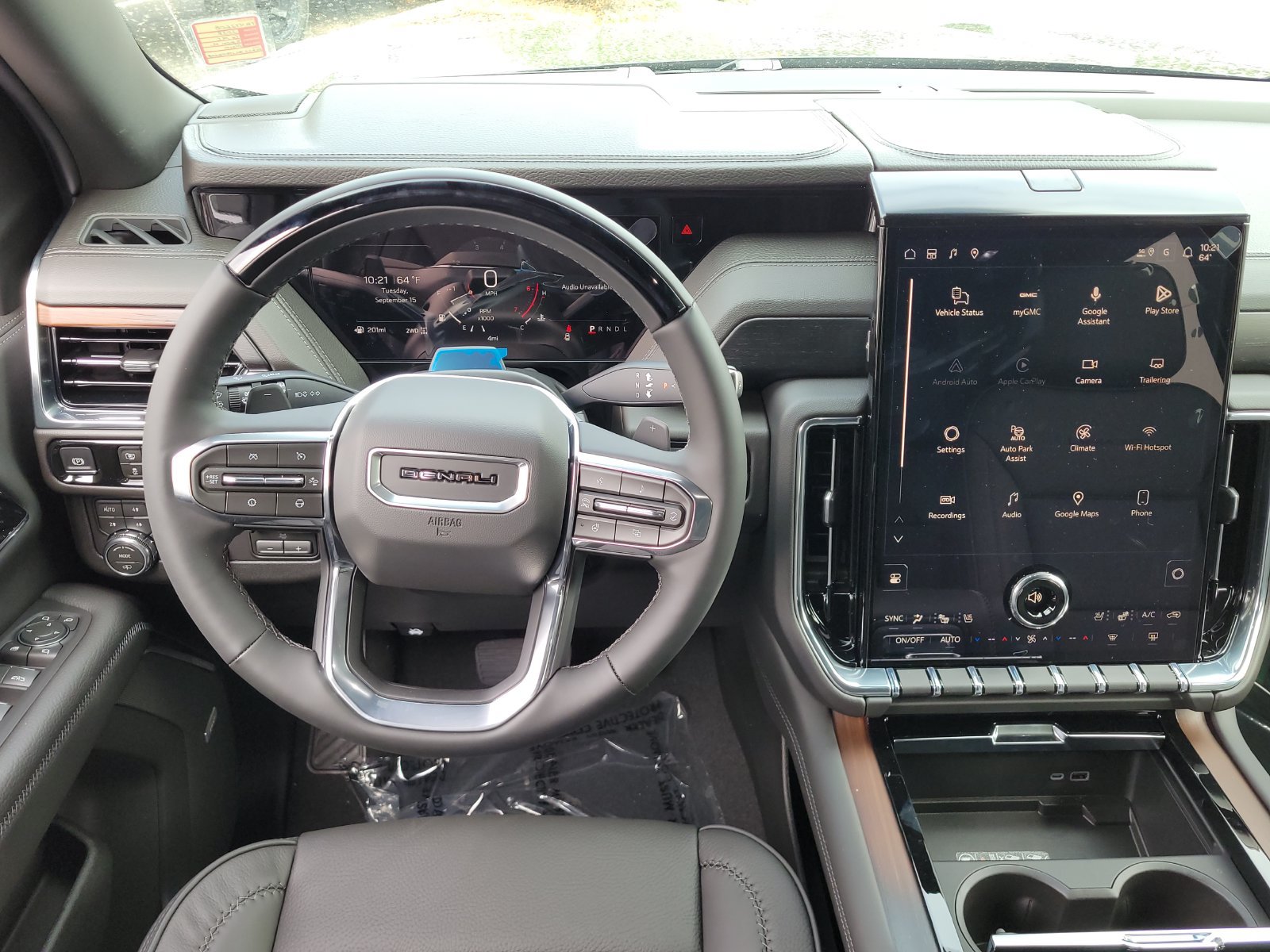 New 2026 GMC Yukon XL Denali w/ Denali Reserve Package AWD/4WD image 10