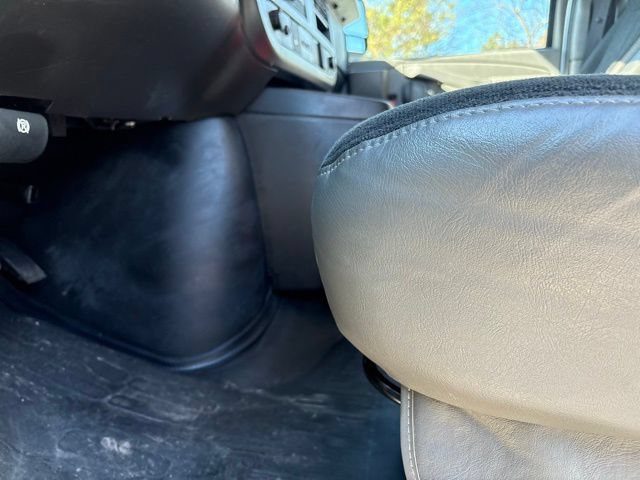 Used 2024 Chevrolet Express 2500 w/ Driver Convenience Package RWD image 26