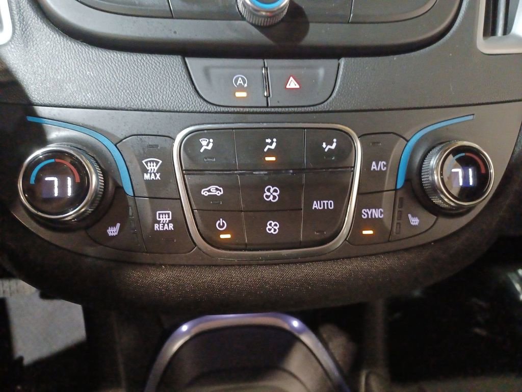 Used 2023 Chevrolet Malibu LT image 17