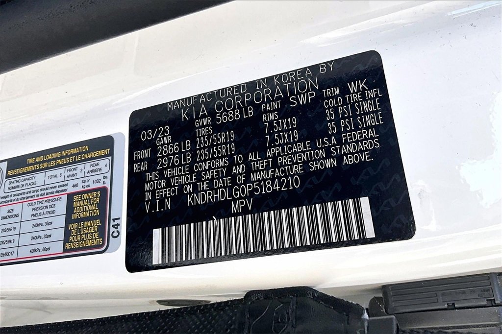 Used 2023 Kia Sorento EX image 32