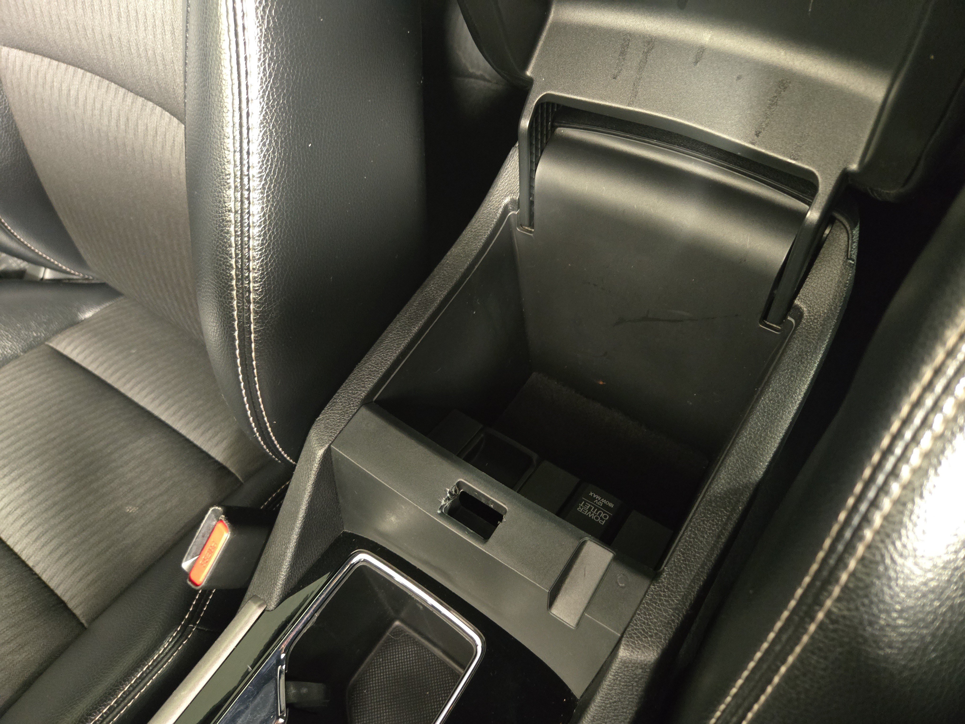 Used 2016 Honda Accord Sport image 29