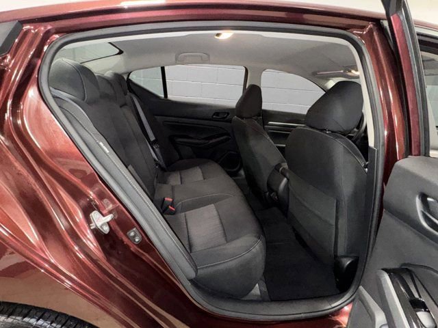 Used 2023 Nissan Altima 2.5 SV image 12