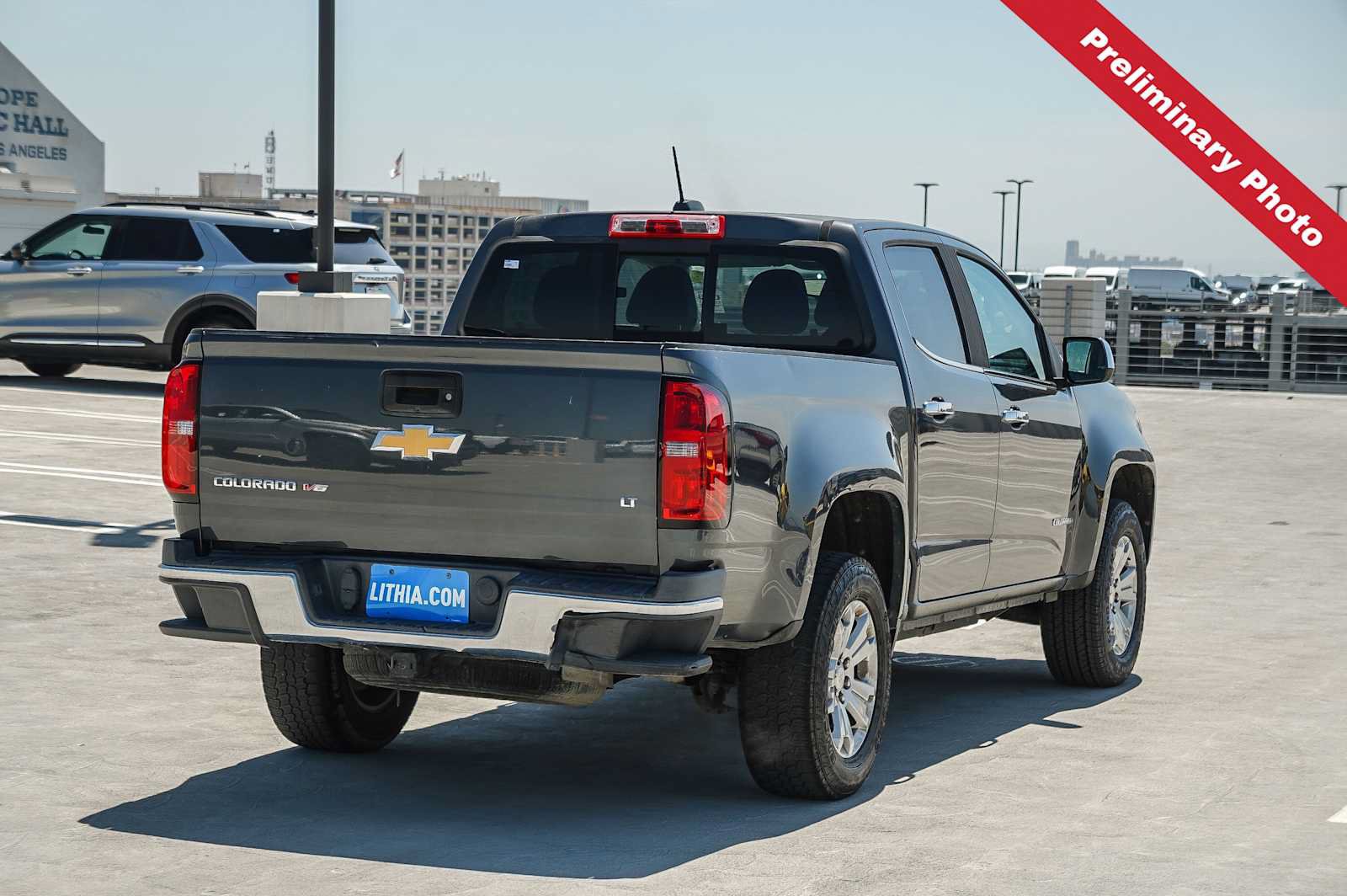 Used 2017 Chevrolet Colorado LT w/ Luxury Package, Chrome RWD image 6