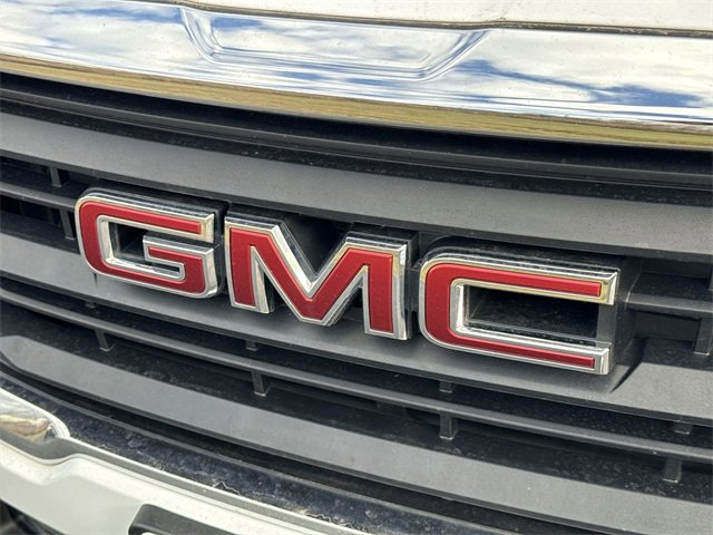 Used 2022 GMC Terrain SLE w/ Driver Convenience Package image 29