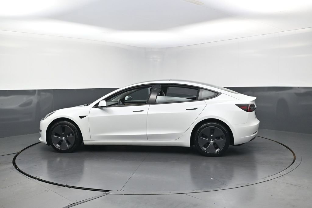 Used 2023 Tesla Model 3 Standard Range RWD image 6