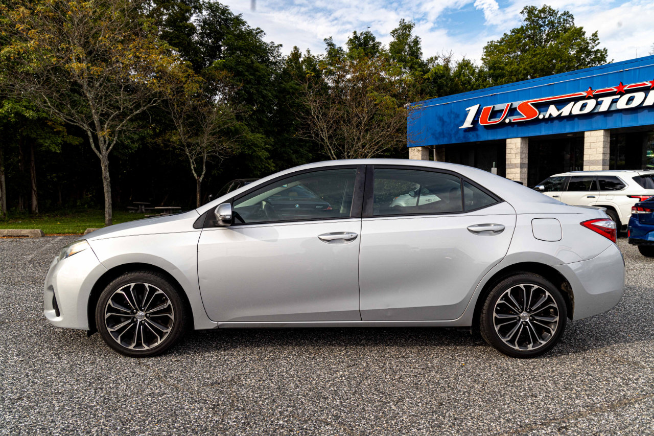 Used 2015 Toyota Corolla S image 3