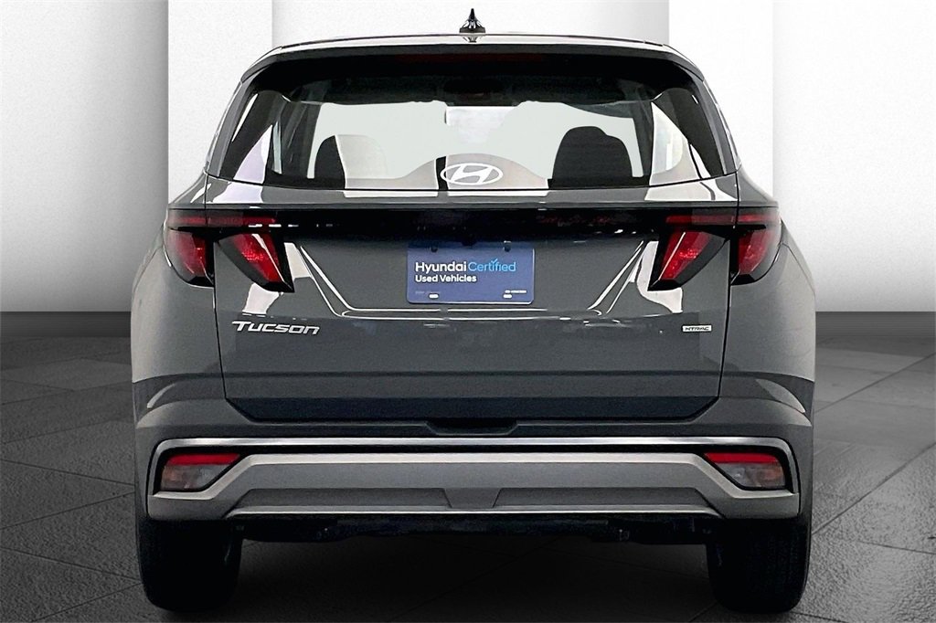 Certified 2025 Hyundai Tucson SE video 3