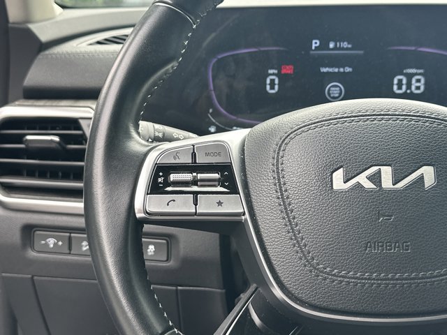 Certified 2024 Kia Telluride EX w/ EX Captain's Chair Package FWD image 29