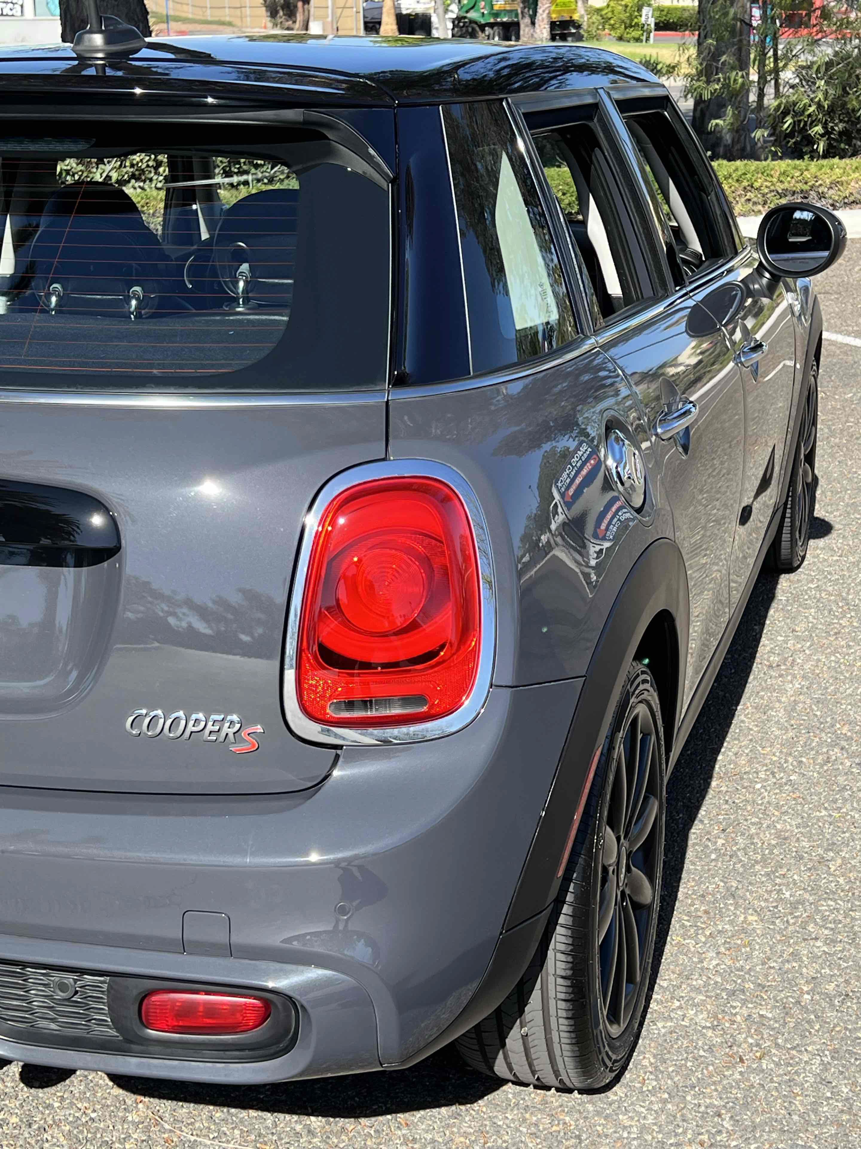 Used 2018 MINI Cooper S FWD image 41
