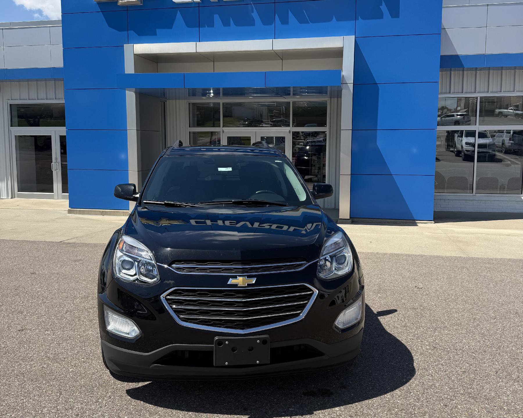 Used 2017 Chevrolet Equinox LT w/ Convenience Package FWD image 4