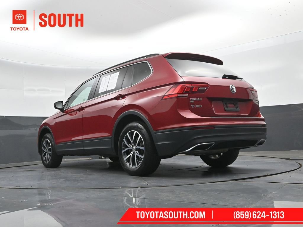 Used 2019 Volkswagen Tiguan SE AWD/4WD image 45