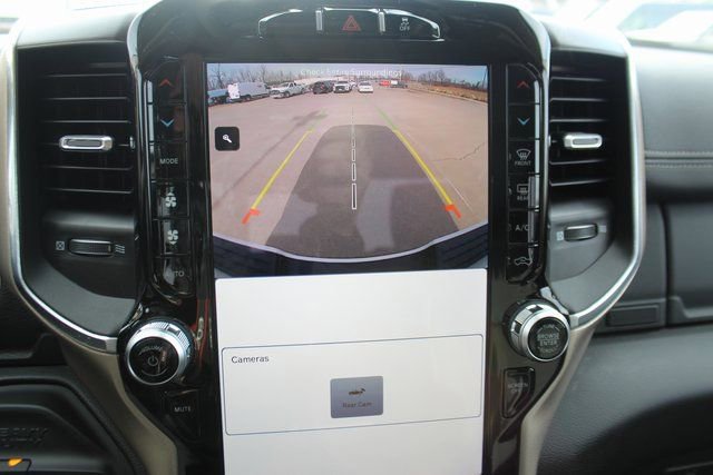 Used 2024 RAM 2500 Laramie image 25