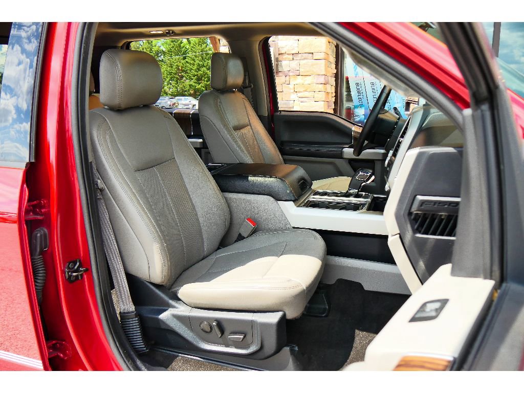 Used 2020 Ford F150 Lariat w/ Equipment Group 502A Luxury AWD/4WD image 15