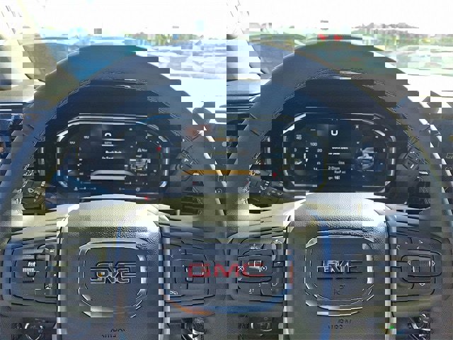 New 2026 GMC Sierra 1500 Elevation image 15