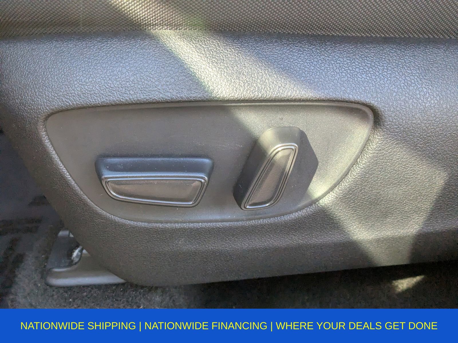 Used 2023 Toyota Highlander L image 22