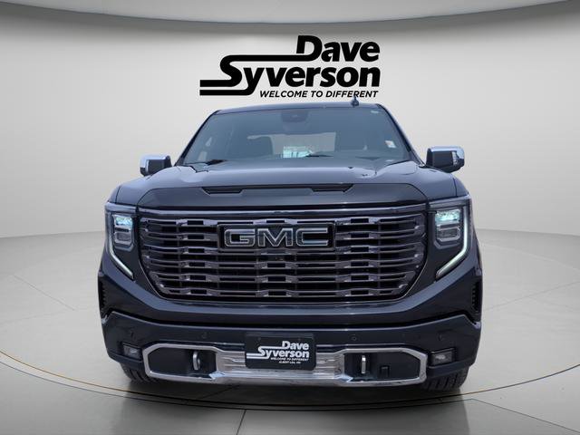 Used 2025 GMC Sierra 1500 Denali Ultimate image 3