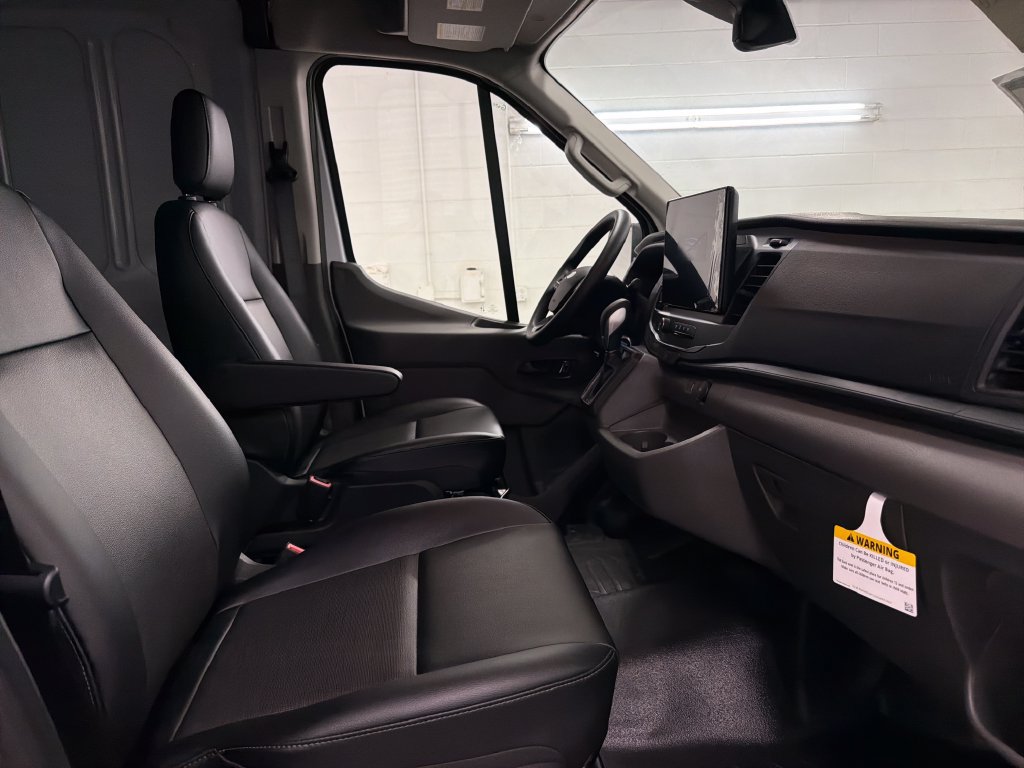 New 2026 Ford Transit 250 148 Medium Roof RWD image 28