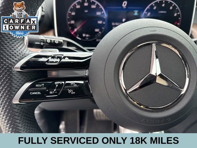 Used 2025 Mercedes-Benz GLC 300 4MATIC image 36