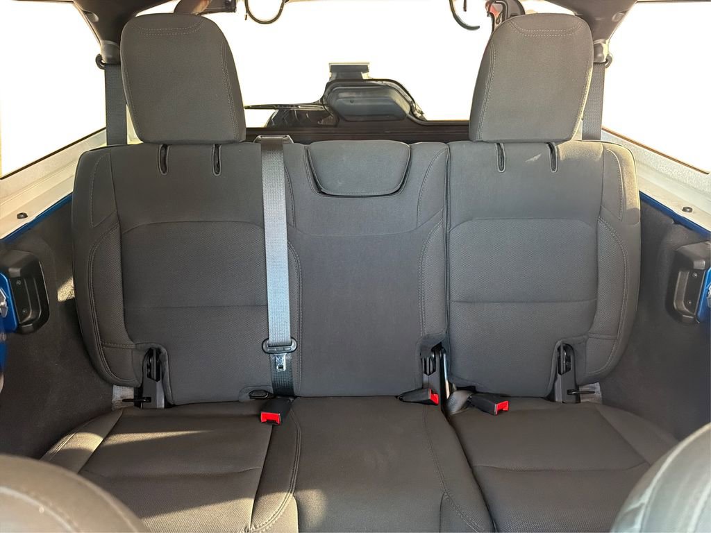 Used 2021 Jeep Wrangler Unlimited Sport image 14