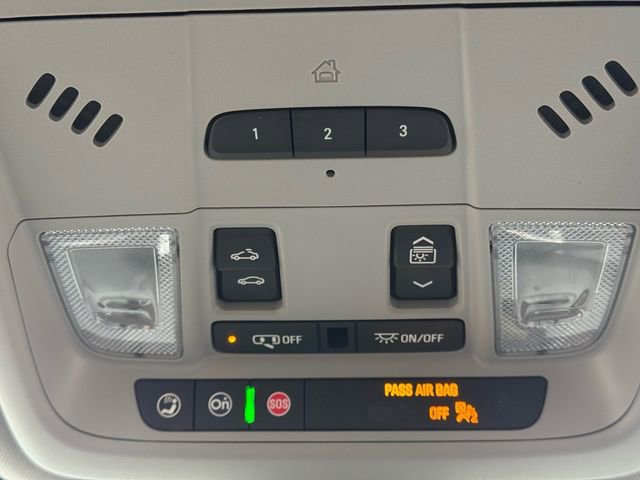 Used 2023 Chevrolet Equinox Premier image 25