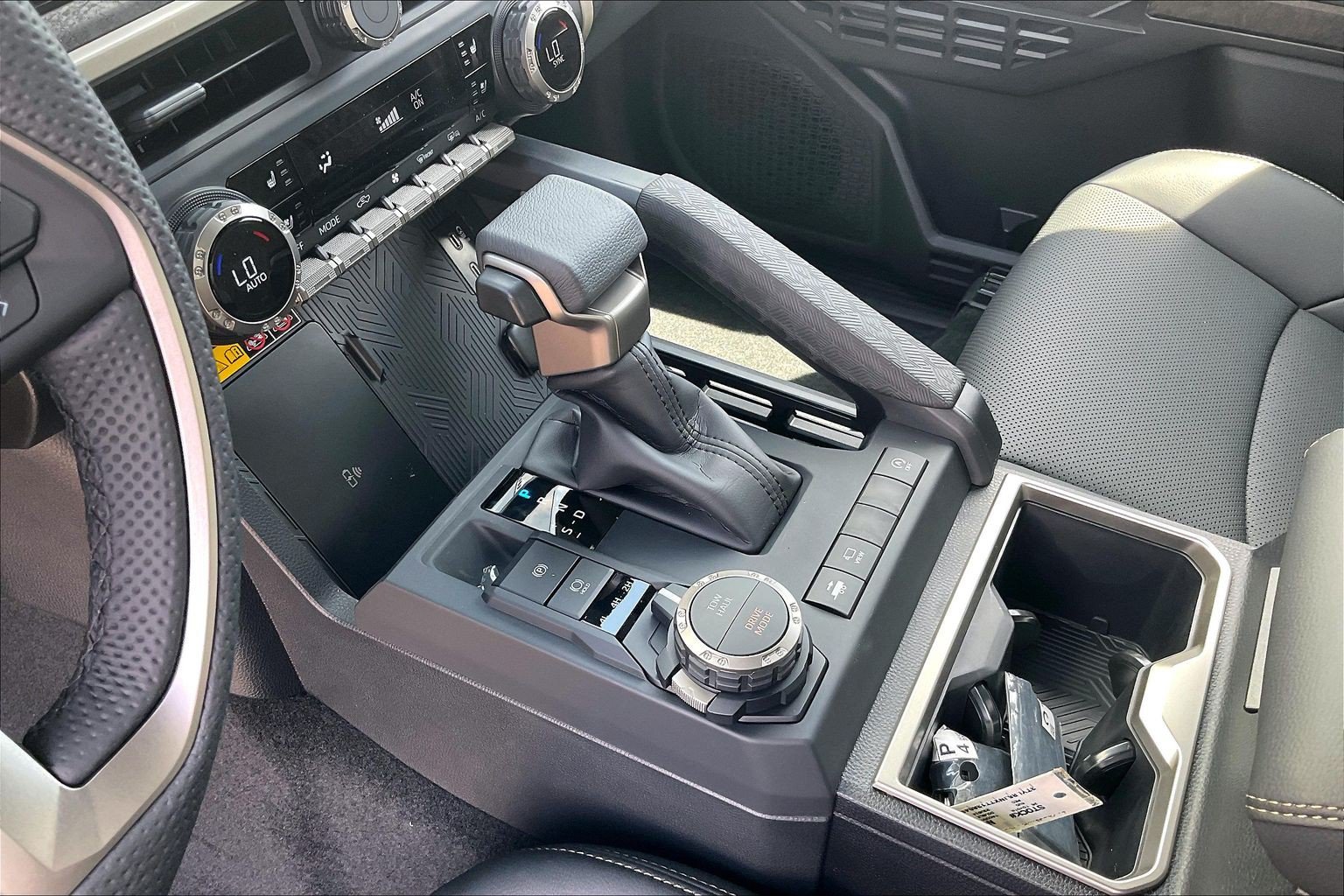 New 2026 Toyota Tacoma Limited AWD/4WD image 11
