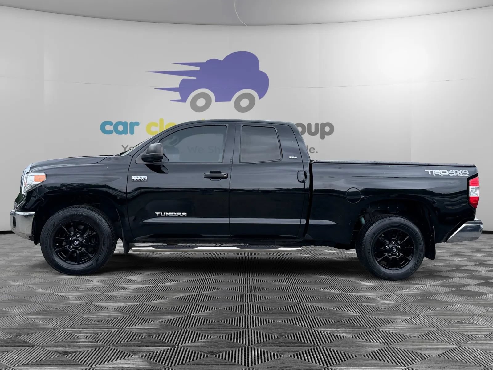 Used 2015 Toyota Tundra SR5 w/ TRD Off Road Package AWD/4WD image 2