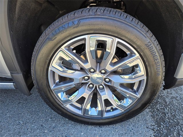 Used 2025 GMC Sierra 1500 Denali w/ Denali Reserve Package image 9
