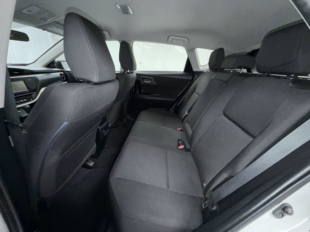 Used 2018 Toyota Corolla iM w/ Carpet Mat Package (TMS) image 12