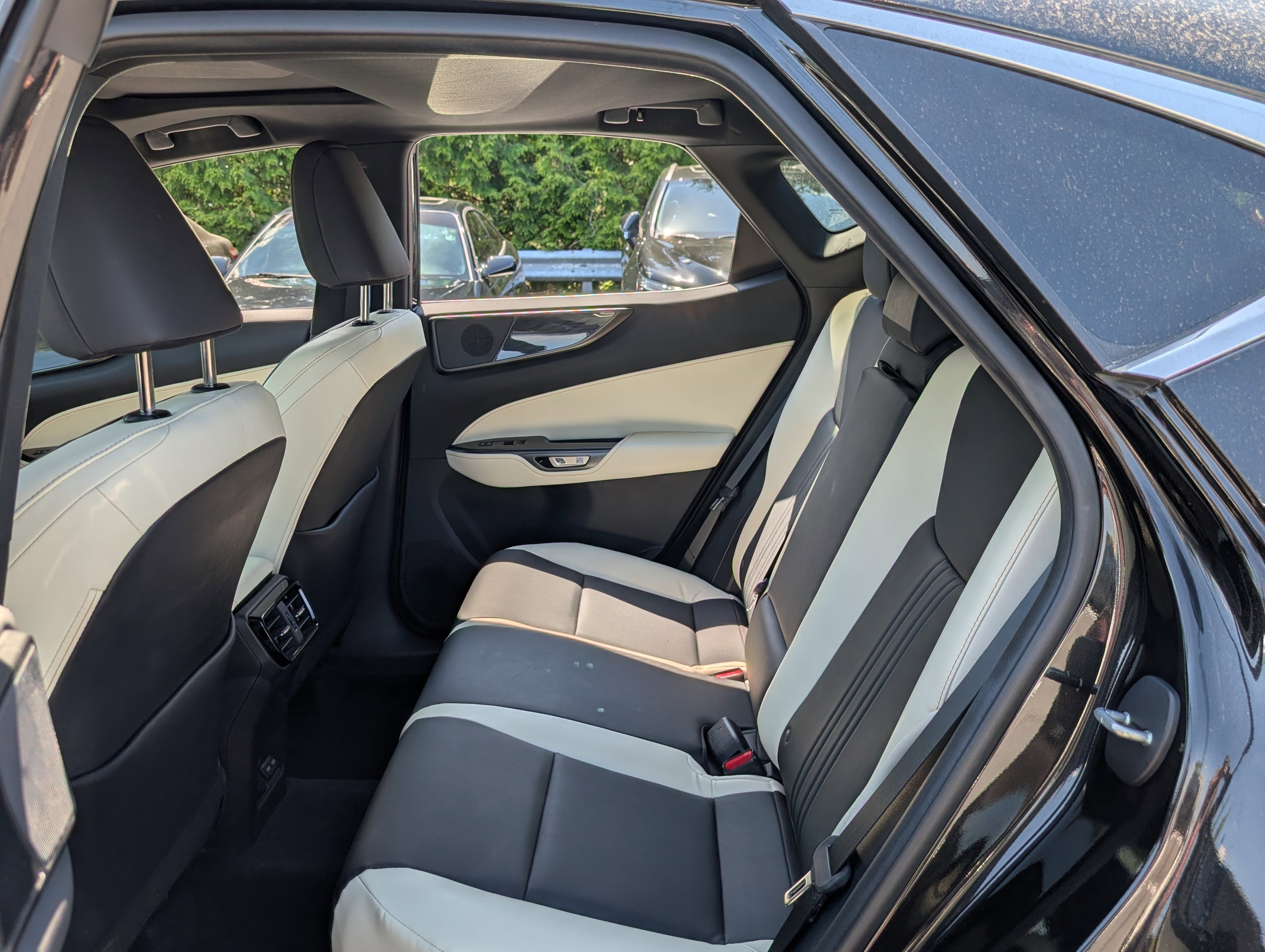 Used 2024 Lexus NX 350 AWD image 14