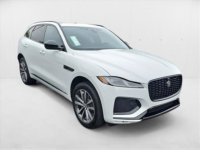 New 2026 Jaguar F-PACE R-Dynamic S image 3