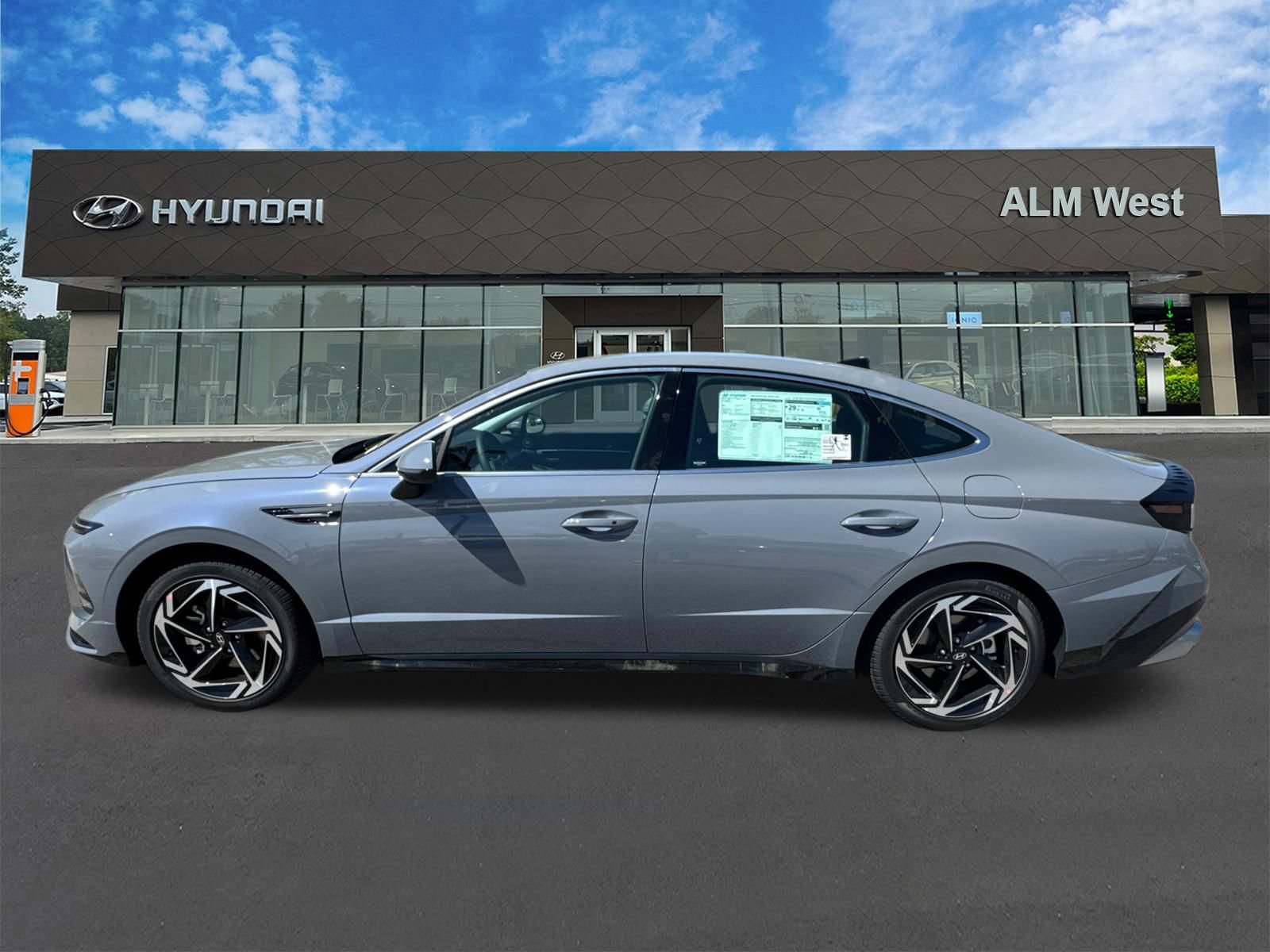 New 2026 Hyundai Sonata SEL FWD image 9