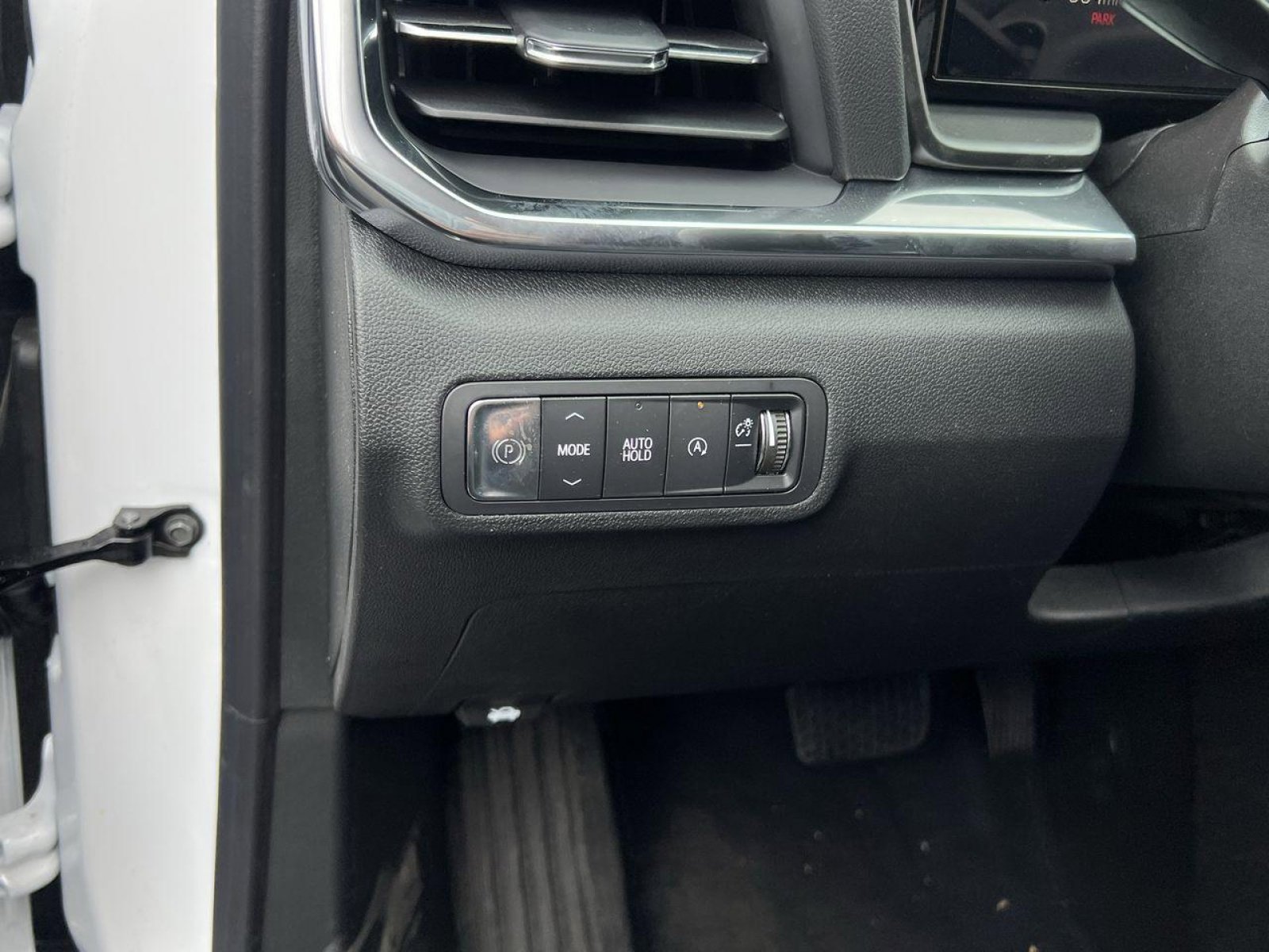 New 2026 GMC Terrain Elevation w/ Technology Package II image 23