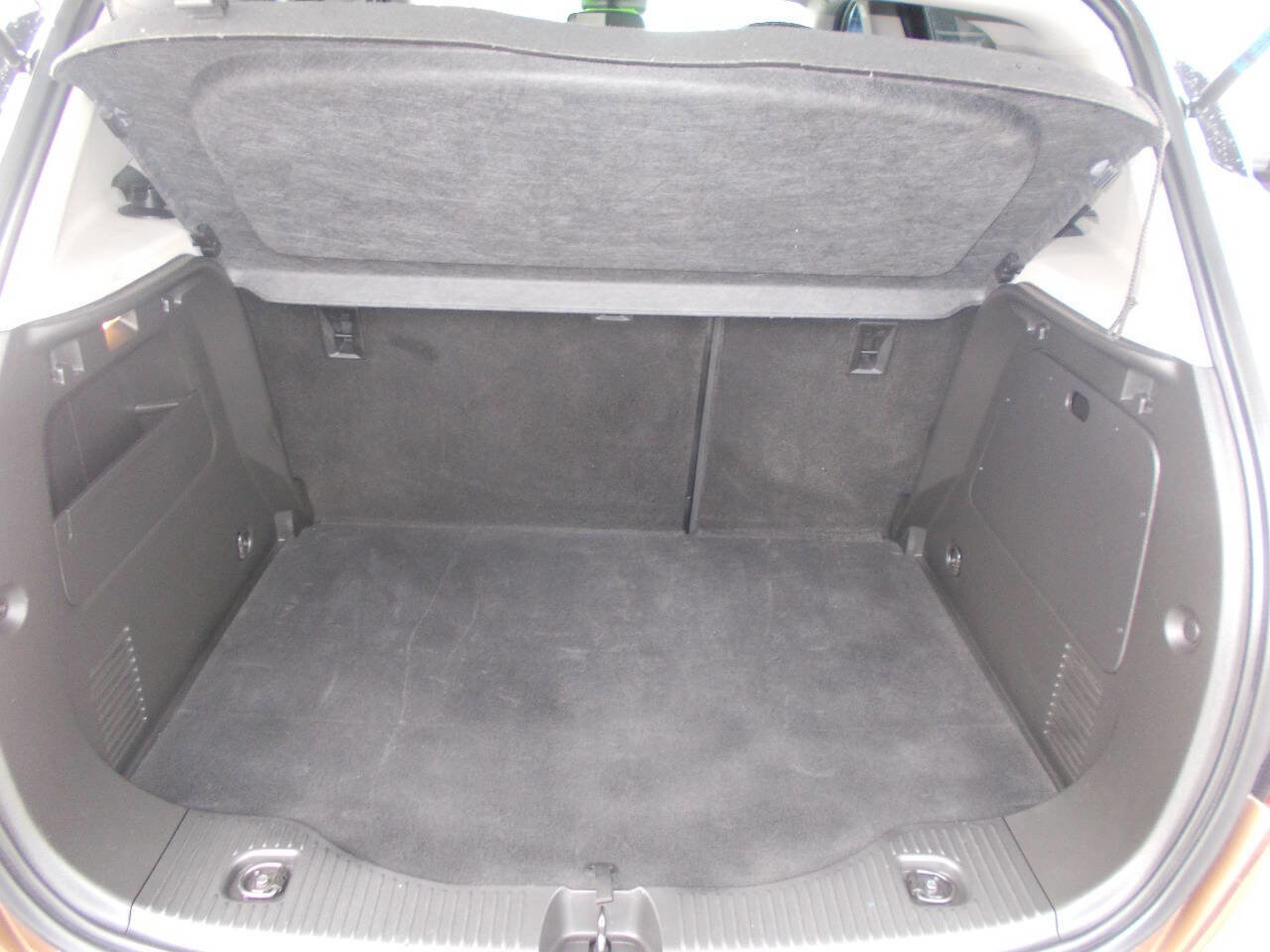 Used 2017 Buick Encore Preferred image 17