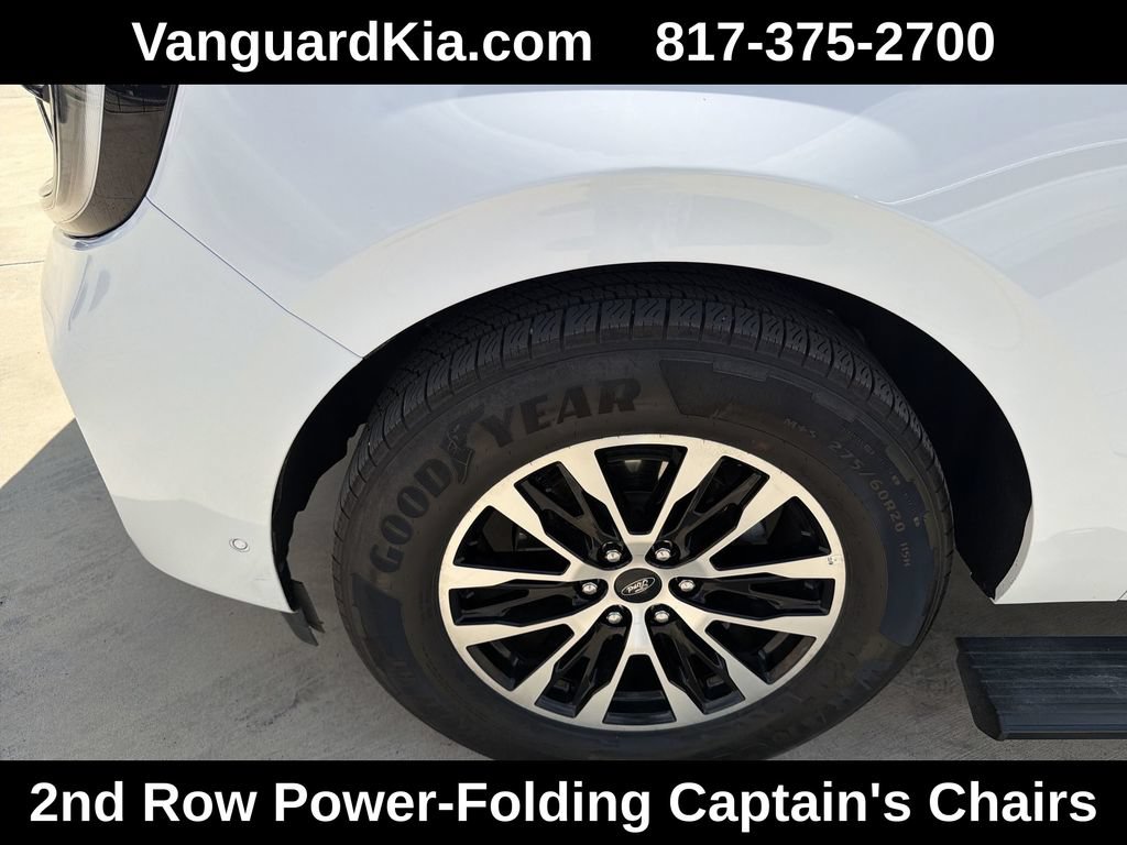 Used 2025 Ford Expedition Platinum AWD/4WD image 22
