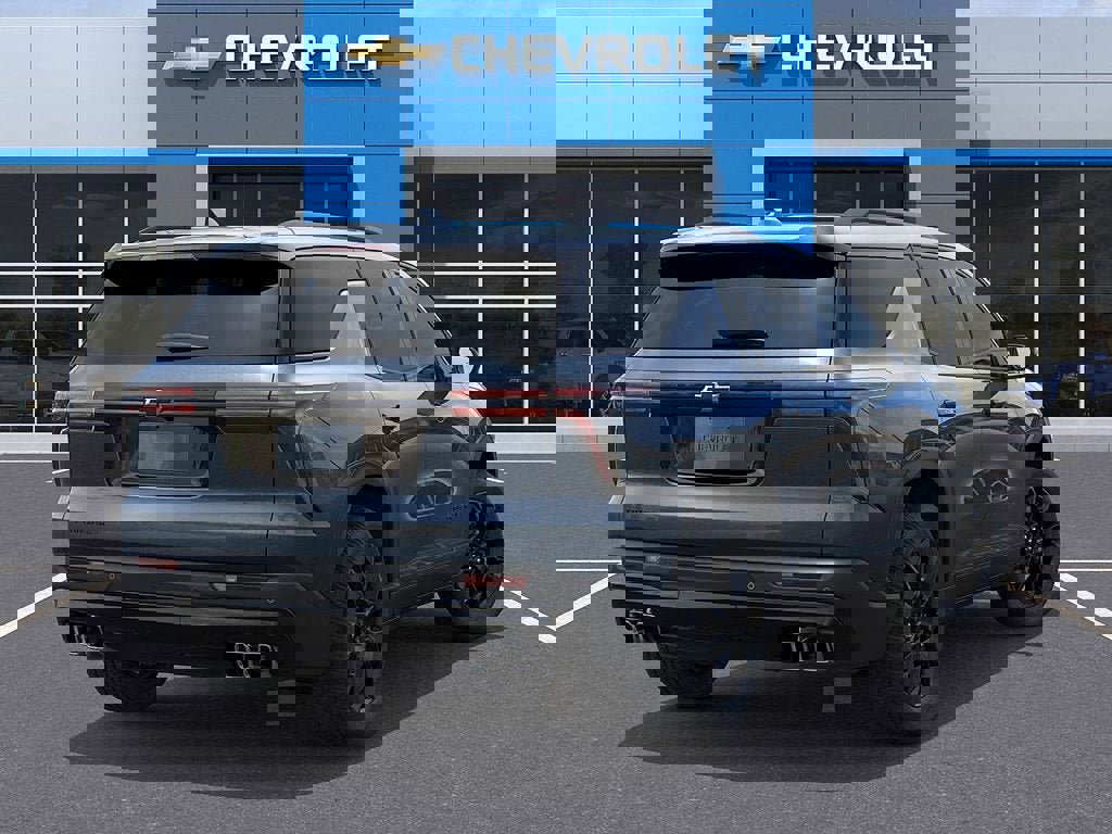 New 2026 Chevrolet Traverse LT w/ Midnight/Sport Edition image 5