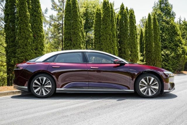 Used 2024 Lucid Air Touring AWD/4WD image 11