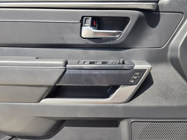 Certified 2025 Toyota Sequoia Platinum AWD/4WD image 22