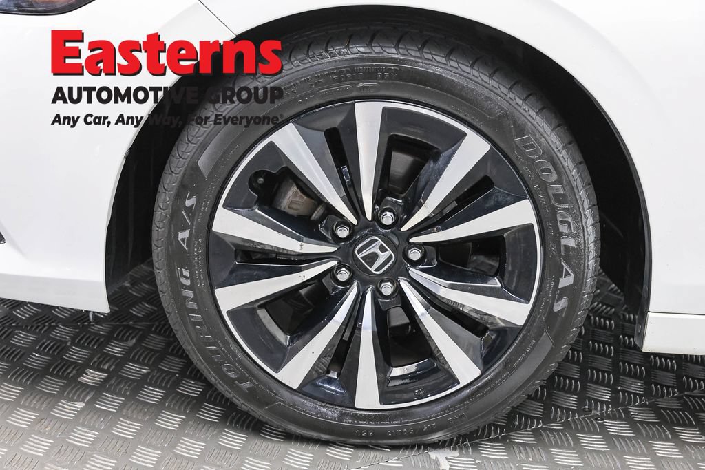 Used 2023 Honda Civic EX-L image 32