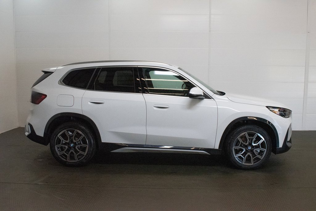 New 2026 BMW X1 xDrive28i w/ Technology Package image 3