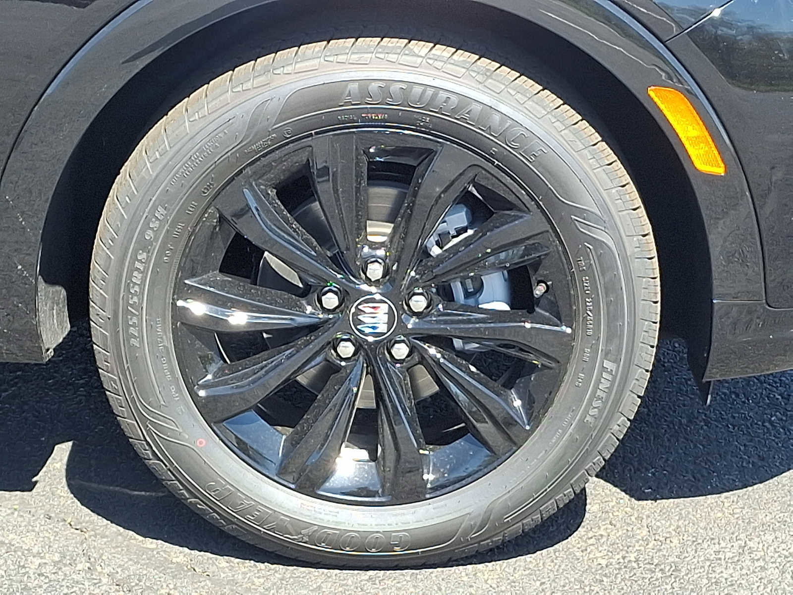 New 2026 Buick Envista Sport Touring FWD image 7