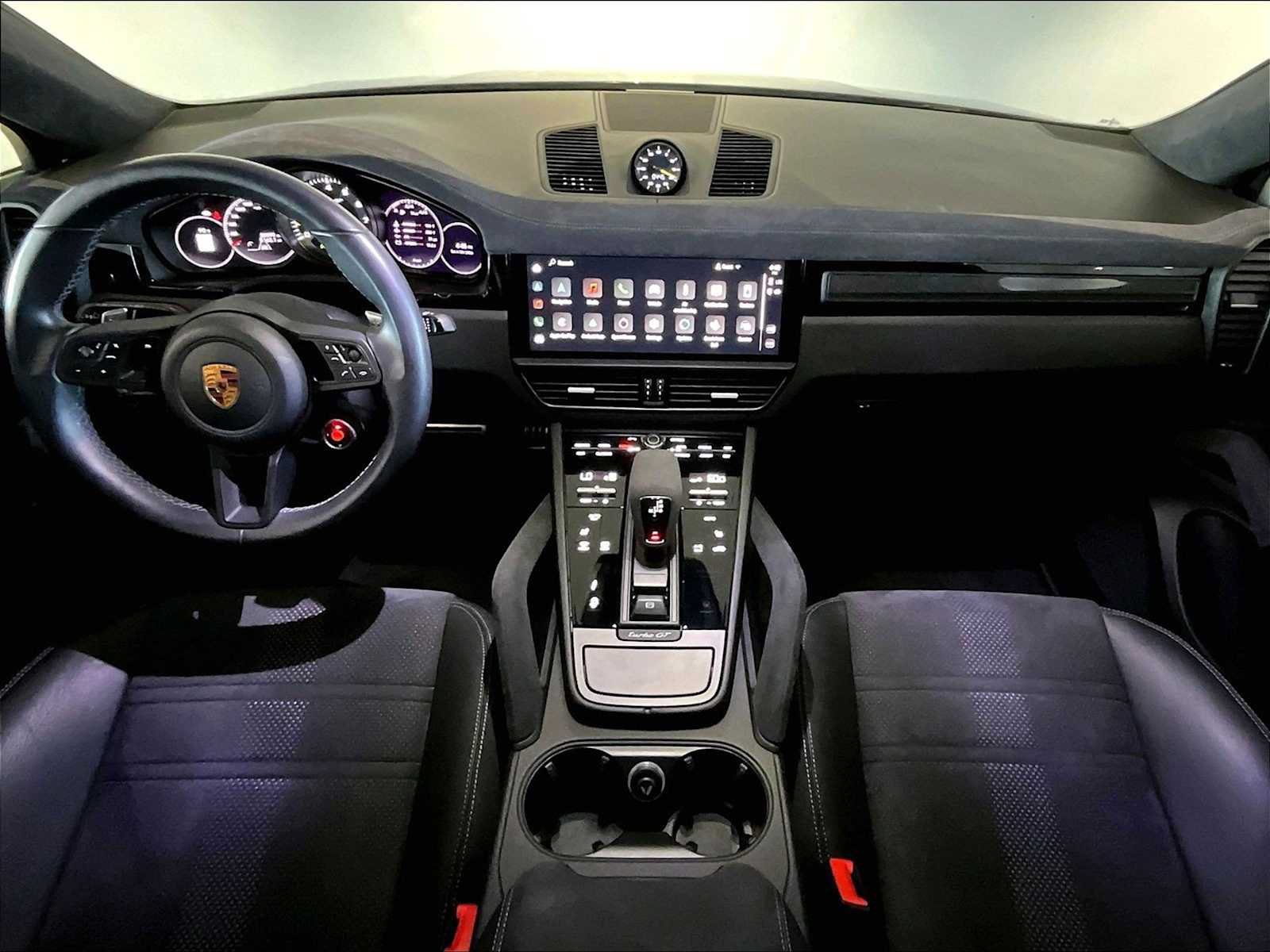 Used 2022 Porsche Cayenne Turbo GT AWD/4WD image 17